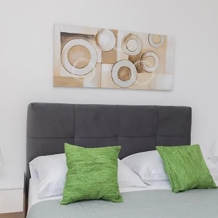 Luxury Shine&roze With Sea View&parking Near * Podstrana