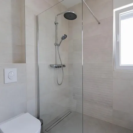 Apartment Luxury Shine&roze With Sea View&parking Near *